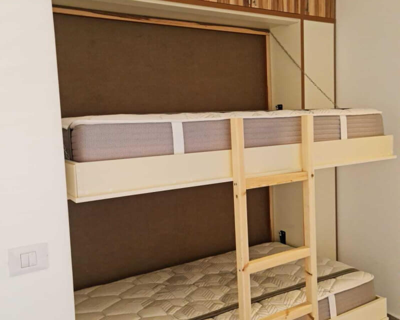 מיטת יחיד מתקפלת - מיכל